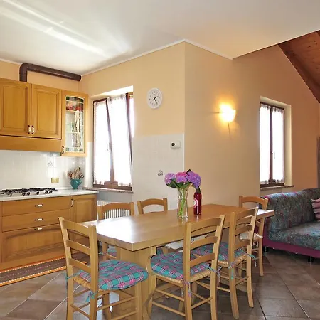 Casa Ilaria 375s * Carmine